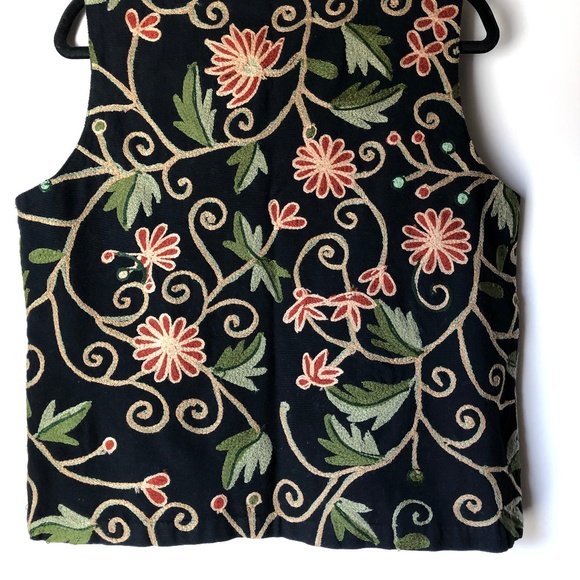 ORVIS FLORAL EMBROIDERED  VEST - Picture 4 of 8
